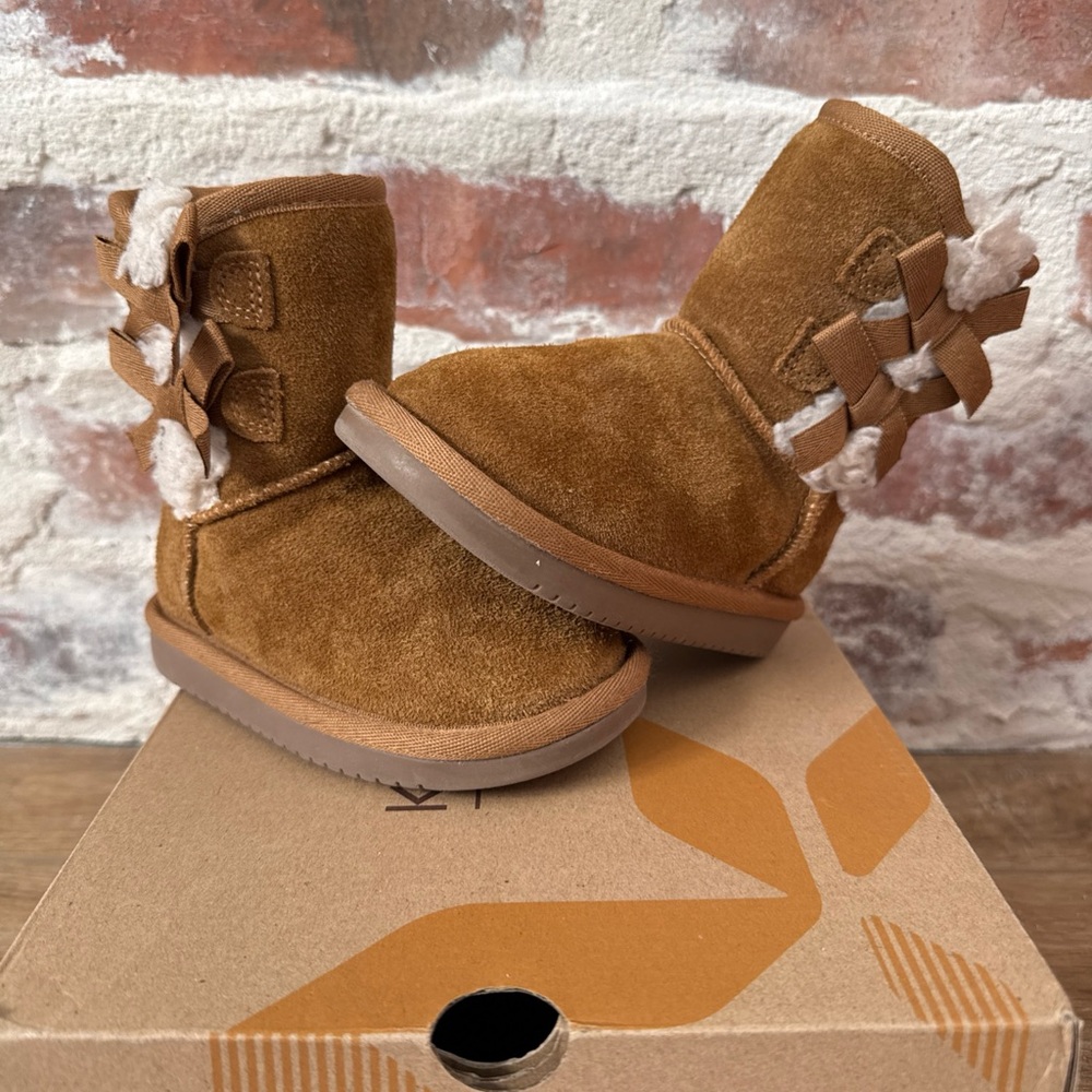 Koolaburra by UGG 1090330 girls brown suede shearling lined boots with bows 6
